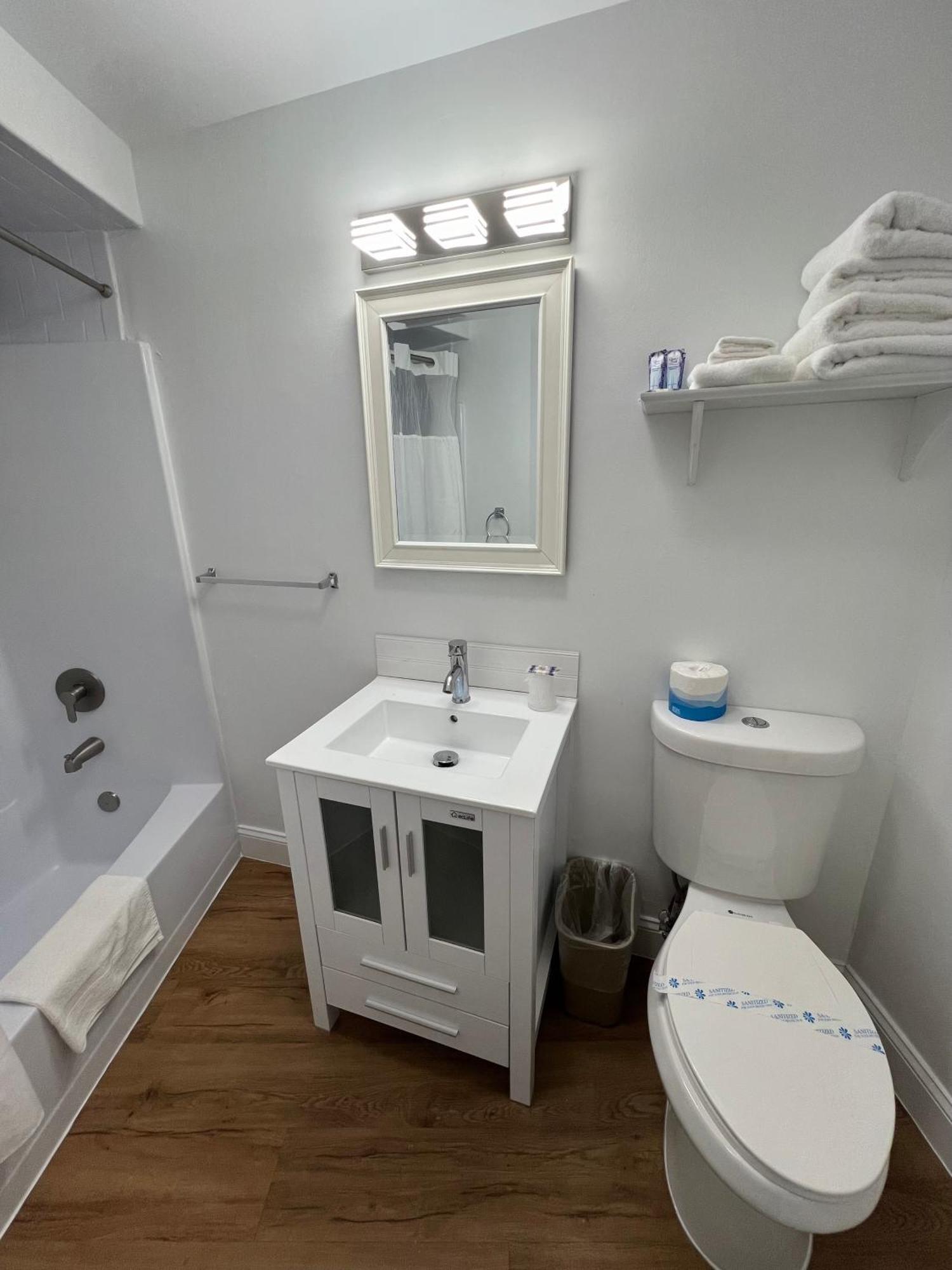 Sand Pebble Motor Lodge Point Pleasant Beach Extérieur photo