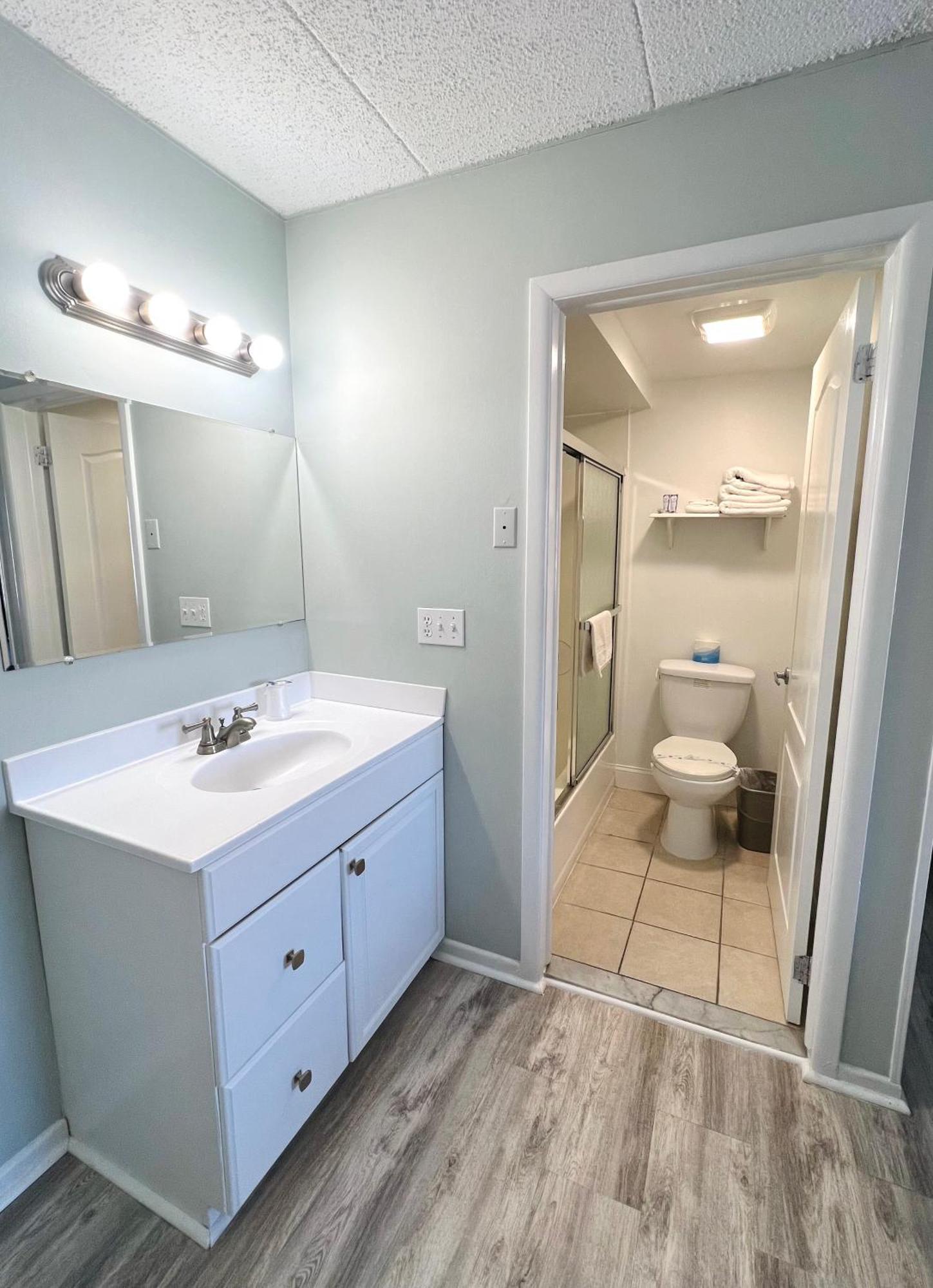 Sand Pebble Motor Lodge Point Pleasant Beach Extérieur photo
